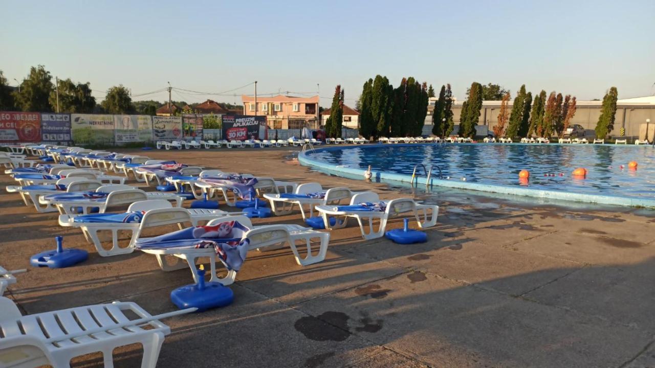 Royal Apartmani Bosanski Samac Bagian luar foto