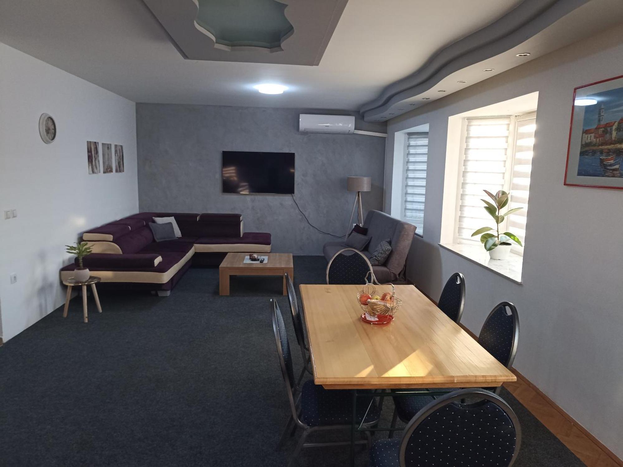 Royal Apartmani Bosanski Samac Bagian luar foto
